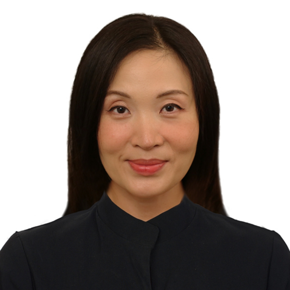 Dr Aovanna Timmerman