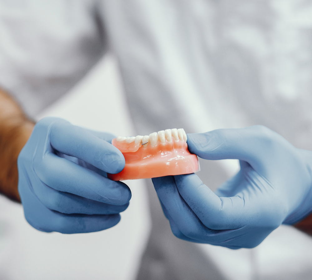 Denture
